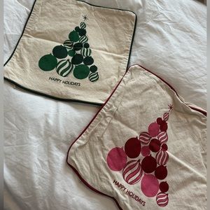 Holiday pillow cases
